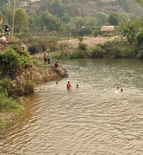 Muang Mok river - Xieng Khouang